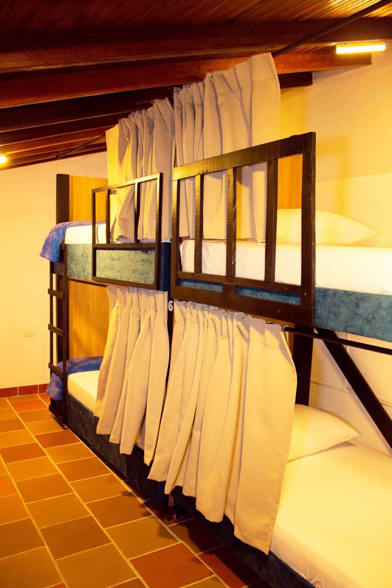 Hostal Colombian Gold ซานกิล ภายนอก รูปภาพ