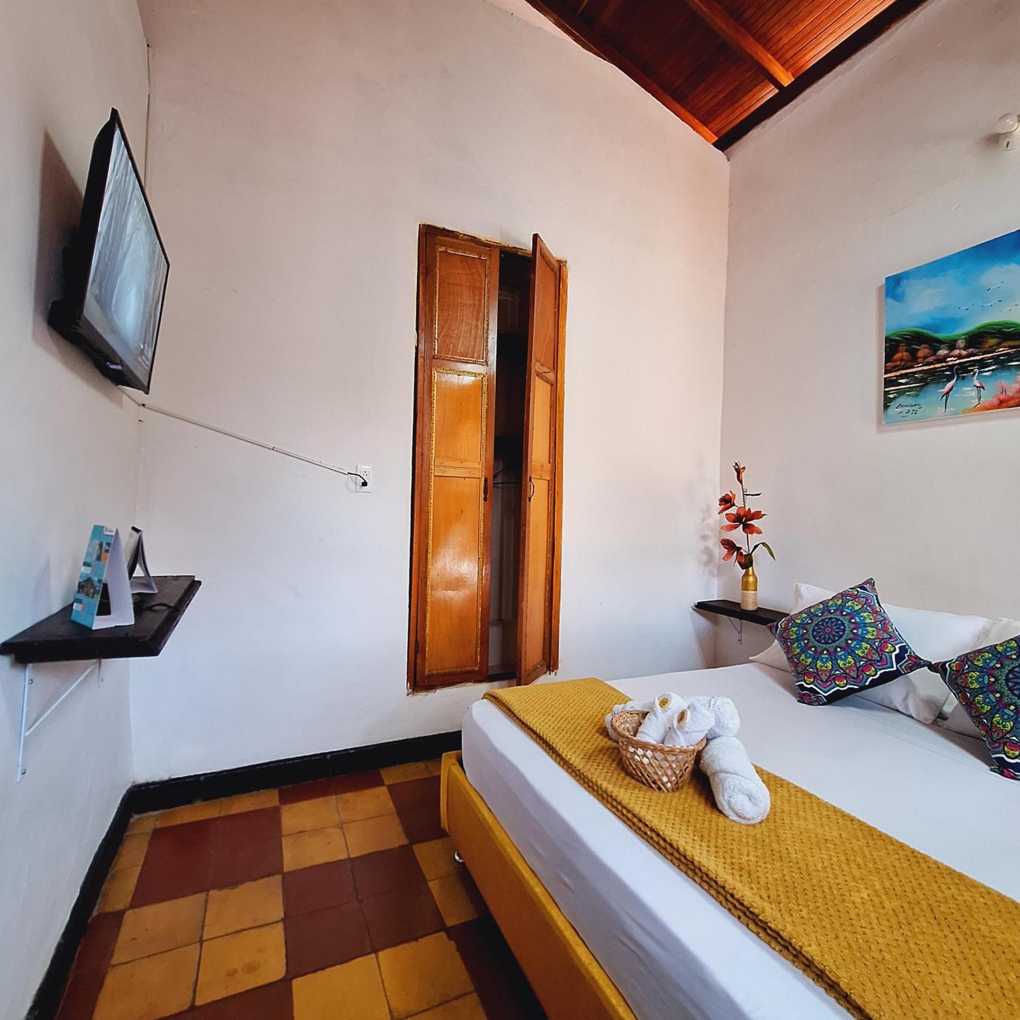 Hostal Colombian Gold ซานกิล ภายนอก รูปภาพ