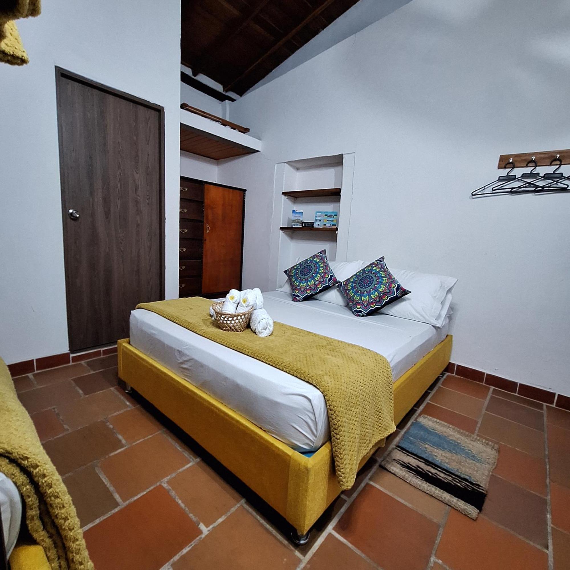 Hostal Colombian Gold ซานกิล ภายนอก รูปภาพ