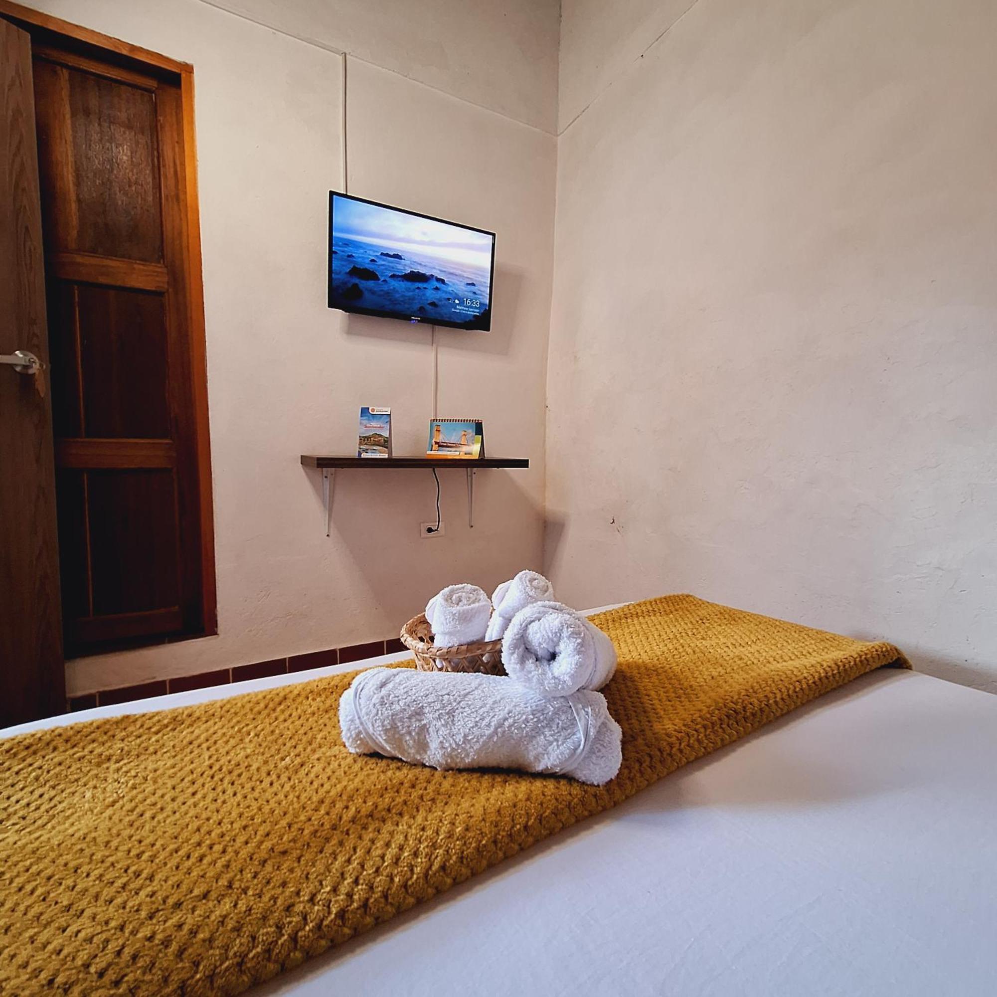 Hostal Colombian Gold ซานกิล ภายนอก รูปภาพ