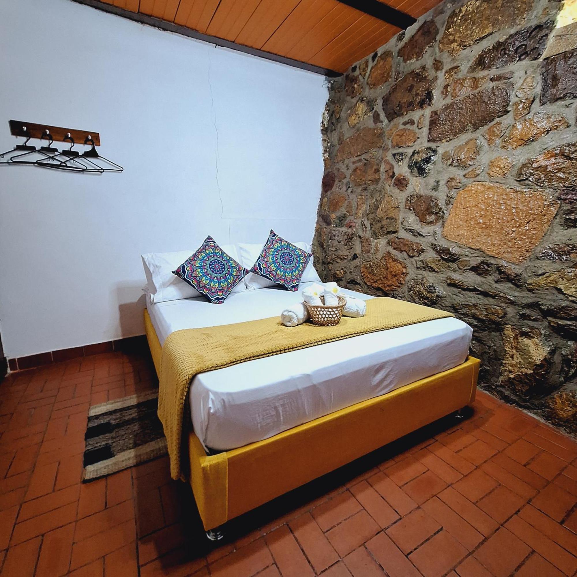 Hostal Colombian Gold ซานกิล ภายนอก รูปภาพ