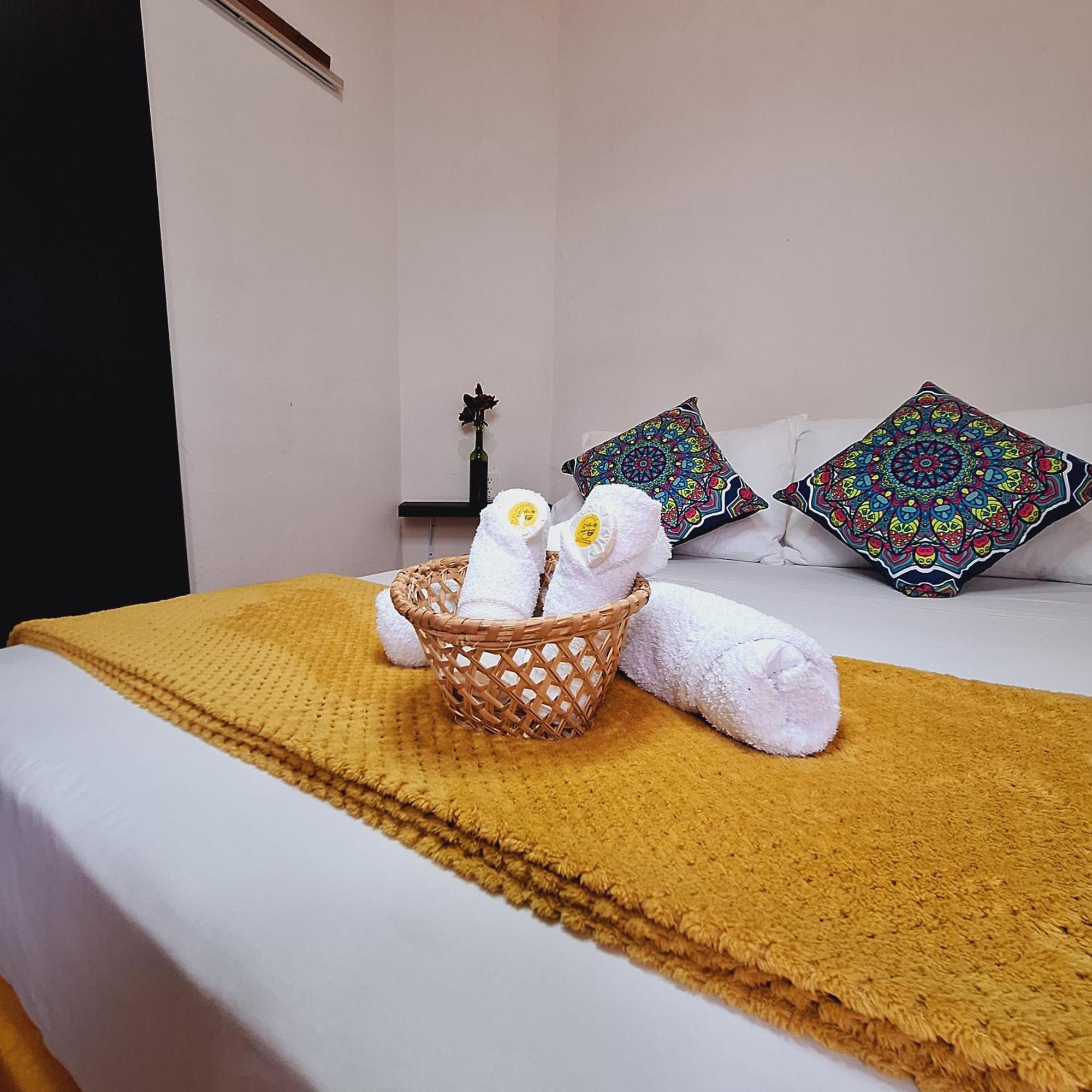 Hostal Colombian Gold ซานกิล ภายนอก รูปภาพ